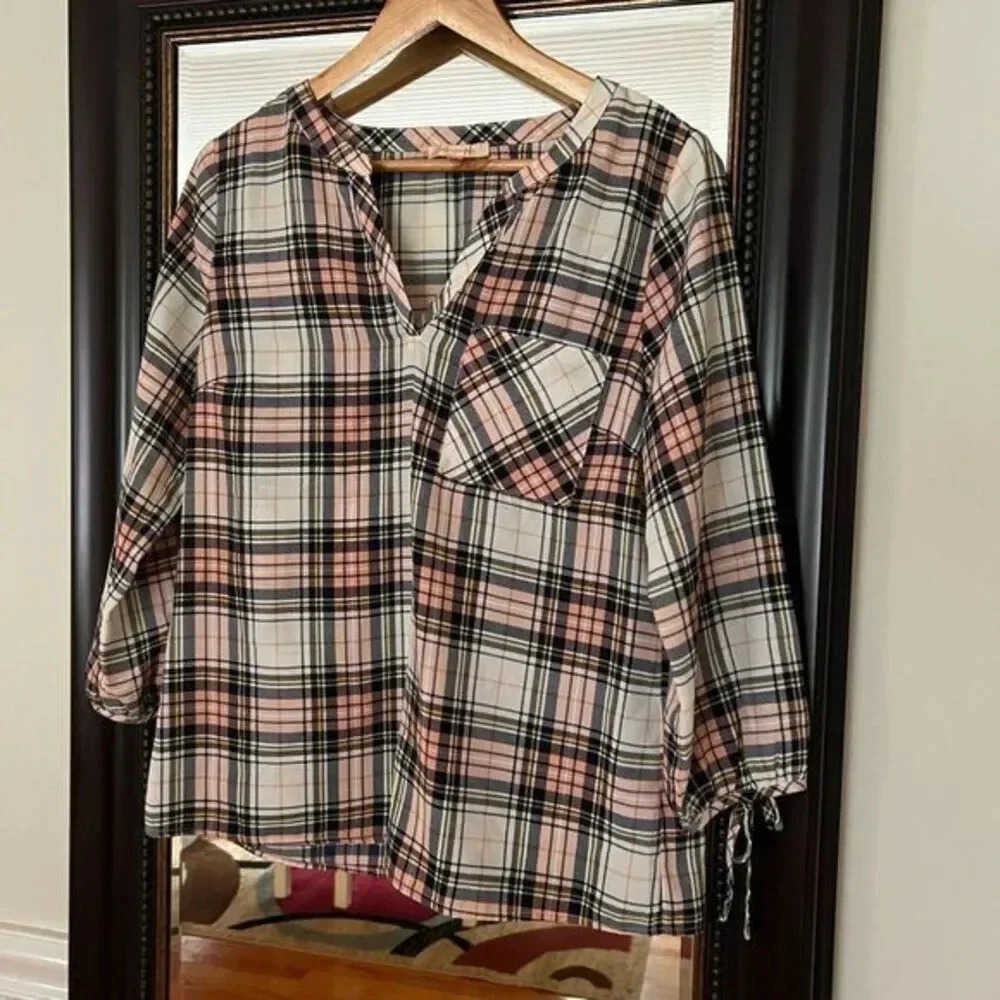 Skies are Blue Plaid Shirt Small